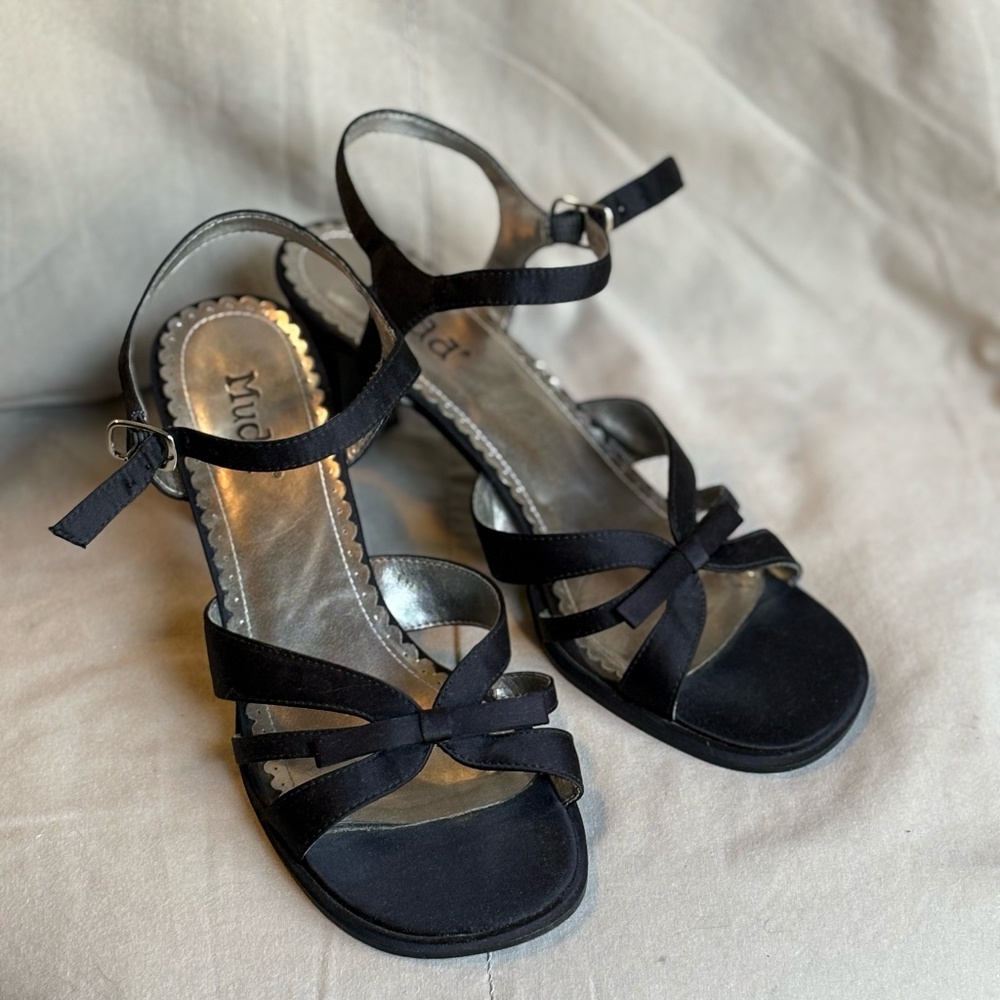 Mudd Meryl Black Sandal size 9M